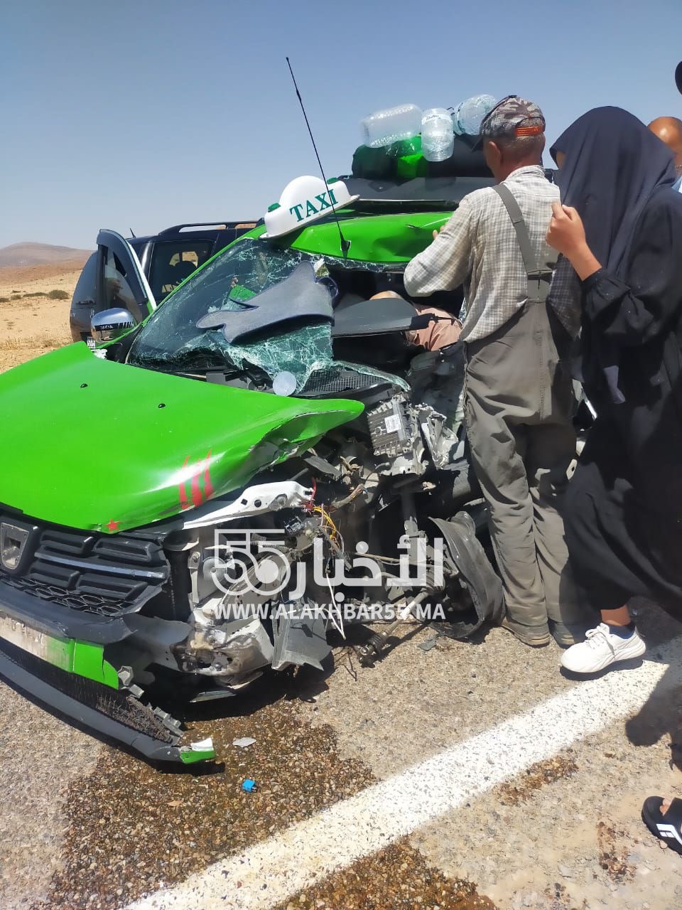 مصرع سيدة وابنها وإصابة سائق طاكسي في حادث سير مروع بين صاكة وأفسو… وانتشال الجثث بصعوبة