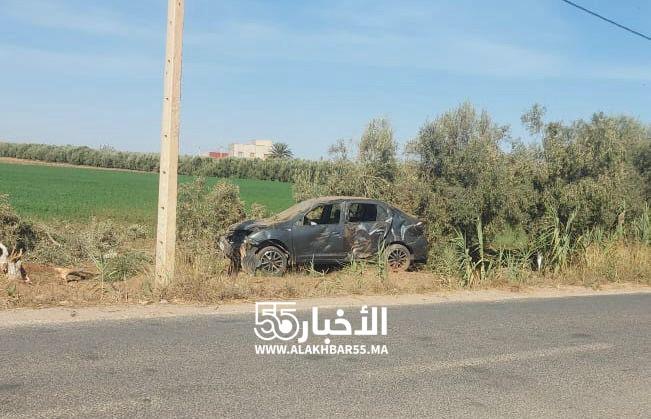 انقلاب سيارة بطريق “فابريكا” ضواحي العروي يخلف أضراراً مادية جسيمة صباح اليوم