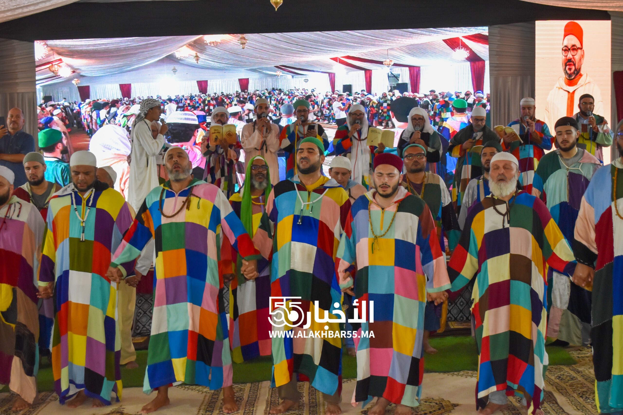 وسط حضور كبير.. الزاوية الكركرية تحتفل بعيد المولد النبوي الشريف بزاويتها الأم بالعروي وتعزز مكانتها كمركز إشعاع صوفي