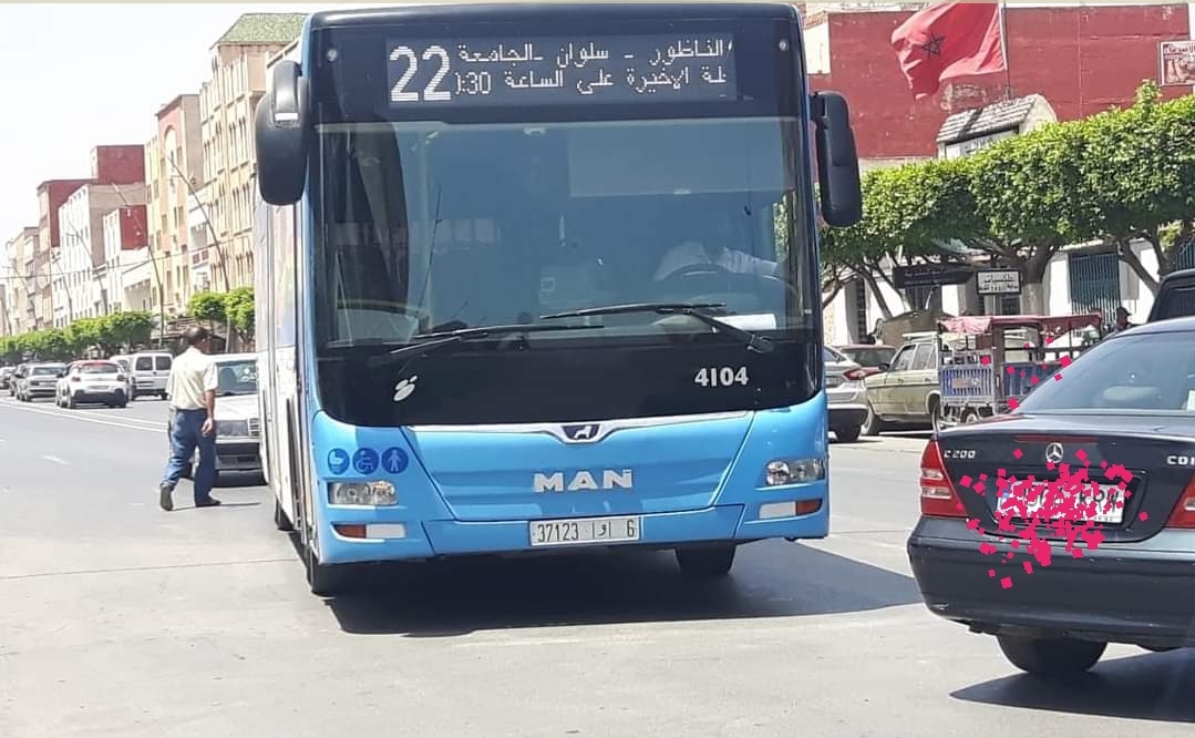 وأخيراً.. خط مباشر يربط الناظور بالعروي عبر حافلات “فيكتاليا” 1 وأخيراً.. خط مباشر يربط الناظور بالعروي عبر حافلات “فيكتاليا”