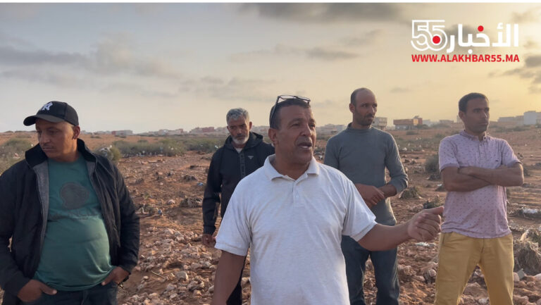 ساكنة حي بوسخان بالعروي يطالبون بإصلاح الطريق المتضررة بعد الفيضانات الأخيرة