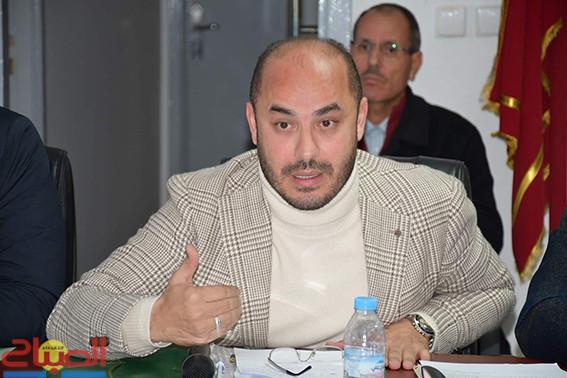 جماعة الناظور تمد يد العون للعروي في محنتها وتبادر لدعمها بالمعدات والعمال