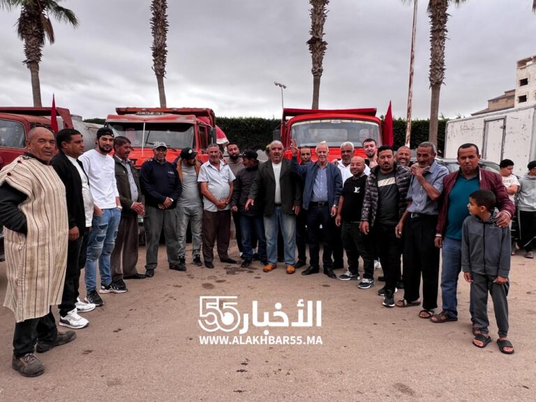 العروي تصنع أفراح المسيرة الخضراء.. انطلاق القافلة الإقليمية للشاحنات احتفاءً بالذكرى المجيدة