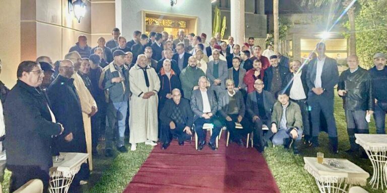 إفطار رمضاني يجمع قيادات ومنتخبي “الأحرار” بالناظور