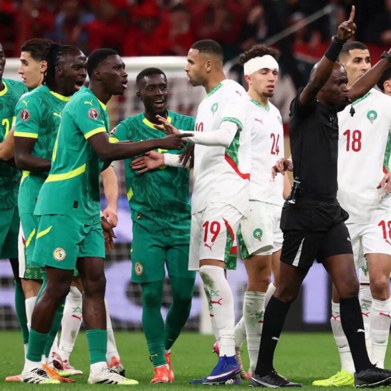 رسمياً: الكاف يمنح المغرب لقب “كان 2025” بعد اعتبار السنغال منهزمة في النهائي