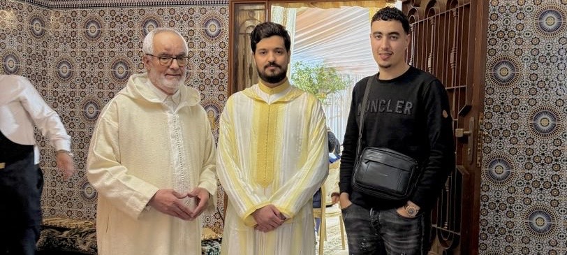 تهنئة لعائلة بوعمارة بمناسبة زفاف عبد الرحمان بوعمارة