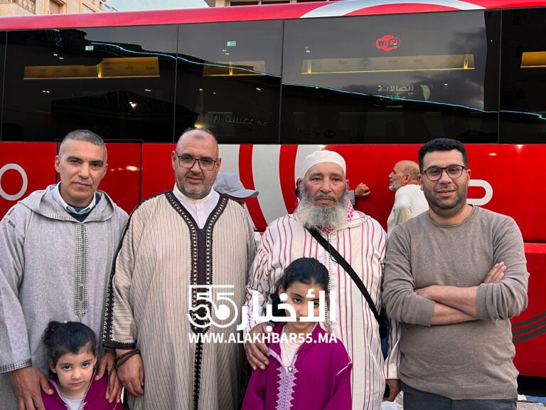دموع الوداع وزغاريد الفرح.. حجاج إقليم الناظور يشدّون الرحال نحو بيت الله الحرام عبر مطار وجدة أنجاد