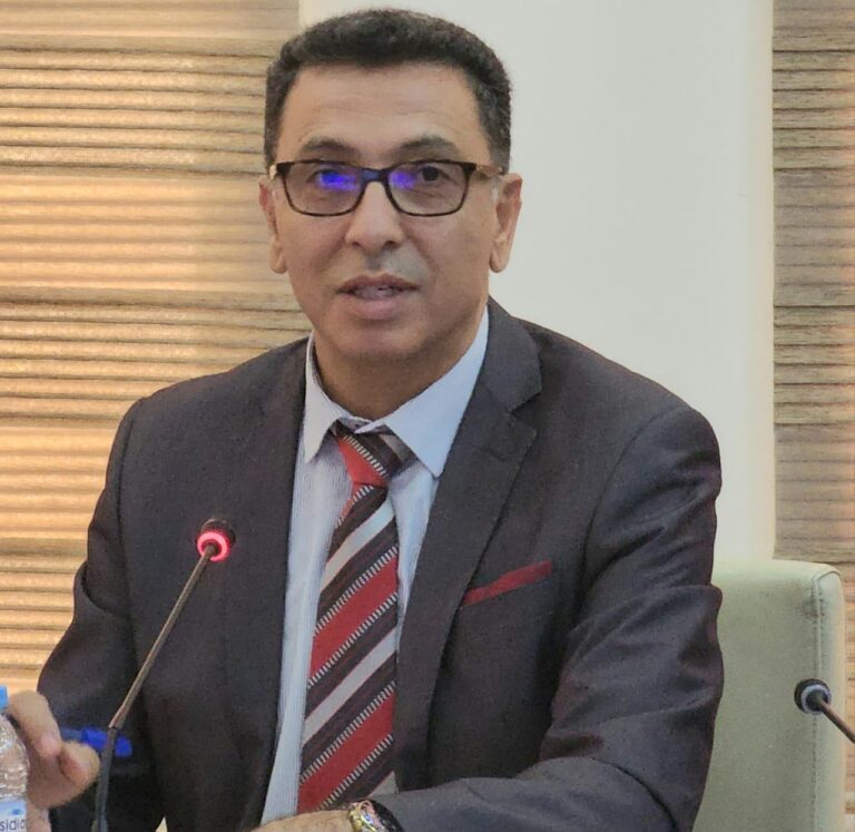 الأمانة الإقليمية لـ”البام” بالناظور تنفي إشاعة سحب التزكية من محمد المومني وتؤكد التمسك ببلاغ 7 ماي 3 الأمانة الإقليمية لـ”البام” بالناظور تنفي إشاعة سحب التزكية من محمد المومني وتؤكد التمسك ببلاغ 7 ماي