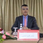 عامل إقليم الناظور يعقد لقاءً تواصلياً مع رؤساء الجماعات لتجويد الخدمات العمومية وتسريع وتيرة التنمية