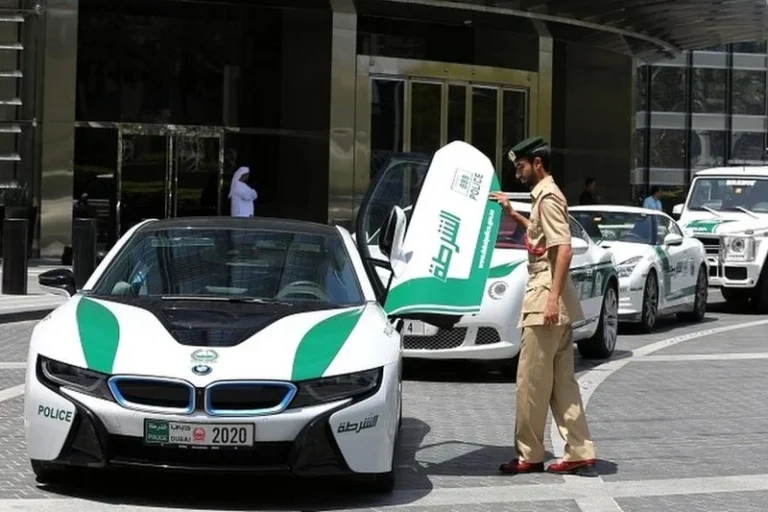 شرطة دبي توقف المغربي نصر الدين الطراحي الملقب بـ”الناظوري”.. مطلوب للعدالة البلجيكية بأحكام تصل إلى 17 سنة سجنا