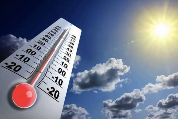 أجواء حارة وزخات رعدية ورياح قوية بعدد من مناطق المغرب اليوم الأحد