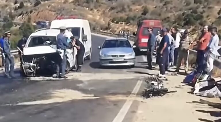 مصرع ثلاثة أشخاص في حادثة سير خطيرة بين أركمان ورأس الماء