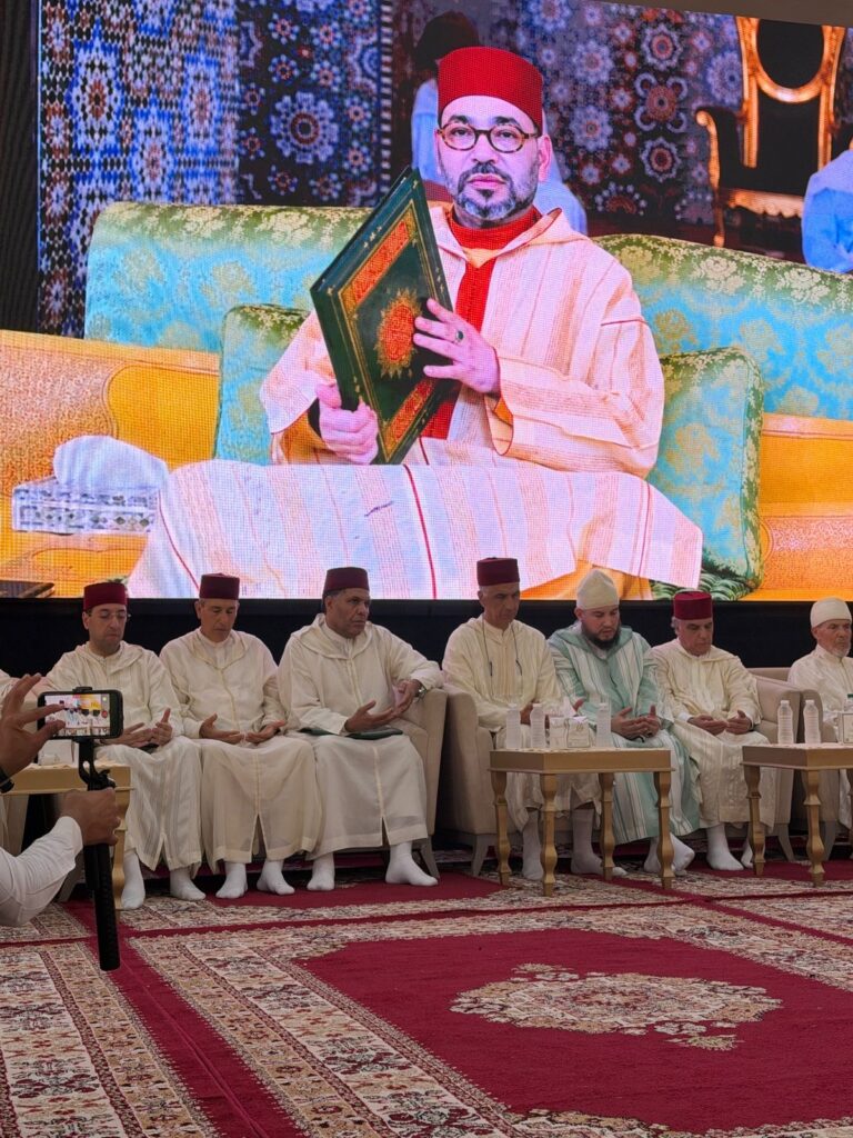 هبة ملكية لشيخ الطريقة القادرية البودشيشية بمداغ