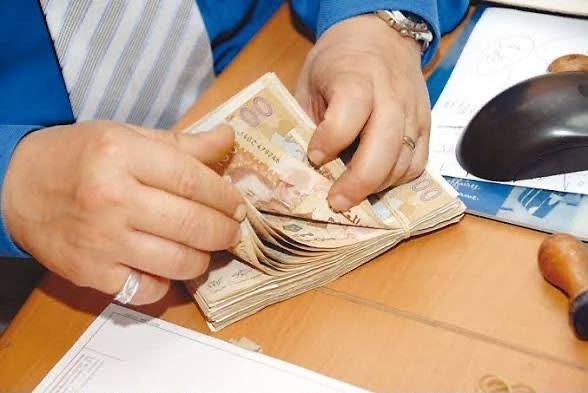 توقيف موظف بنكي بالناظور للاشتباه في تورطه في اختلاس 79 مليون سنتيم